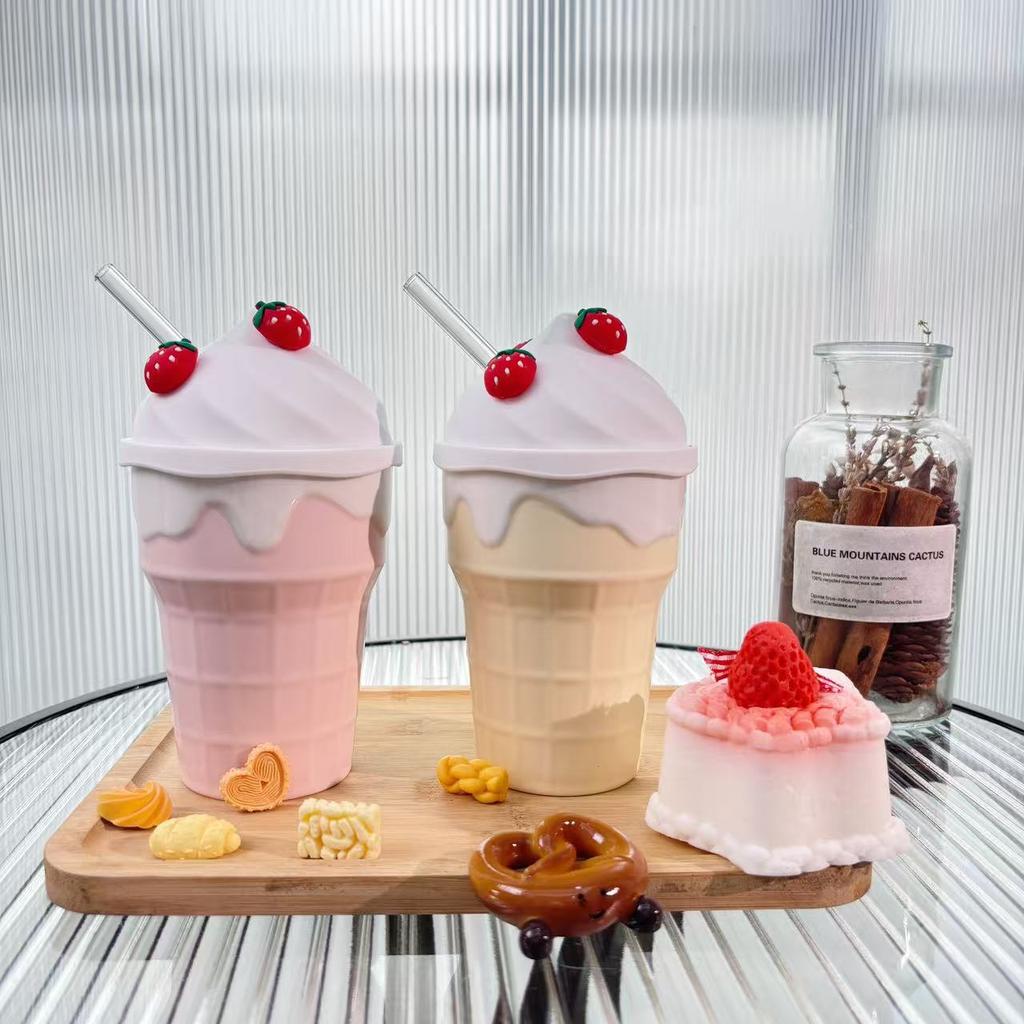 Cute Creative Ice Cream Mugs for Women 300ml Strawberry High Aesthetic Ceramic Cup with Lid Straw Household Exquisite Water Cup