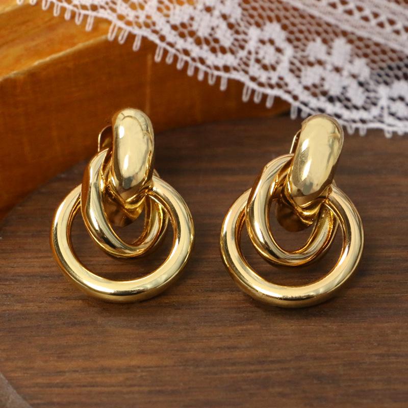 925 Sterling Silver Interlocking Circle Stud Earrings - High-End European & American Style