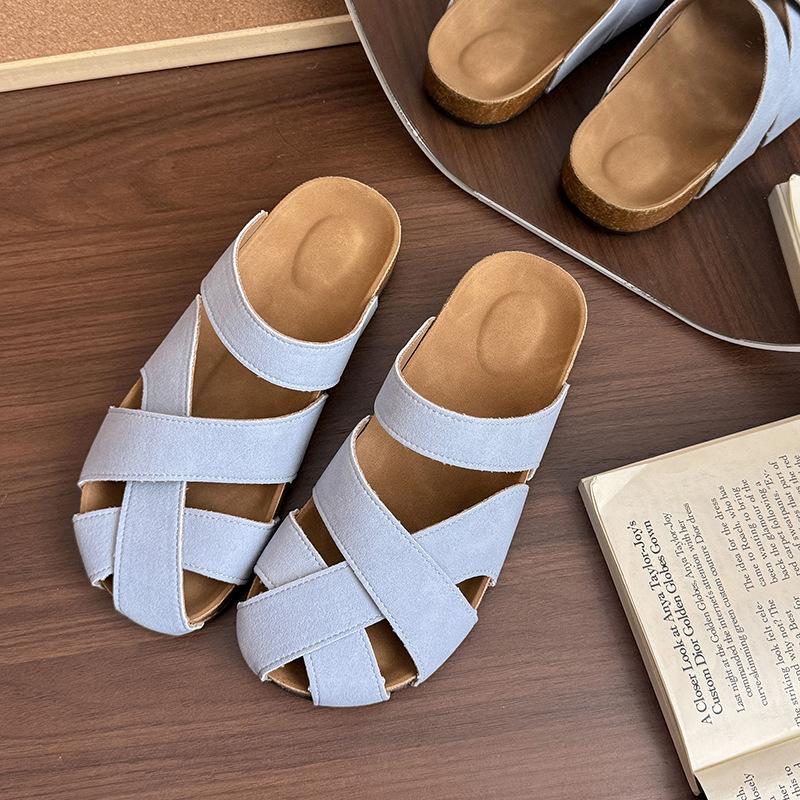 Vintage niche cross with bag head and half slippers, women's summer wear a pedal, hollowed out imitation leather, ugly and cute