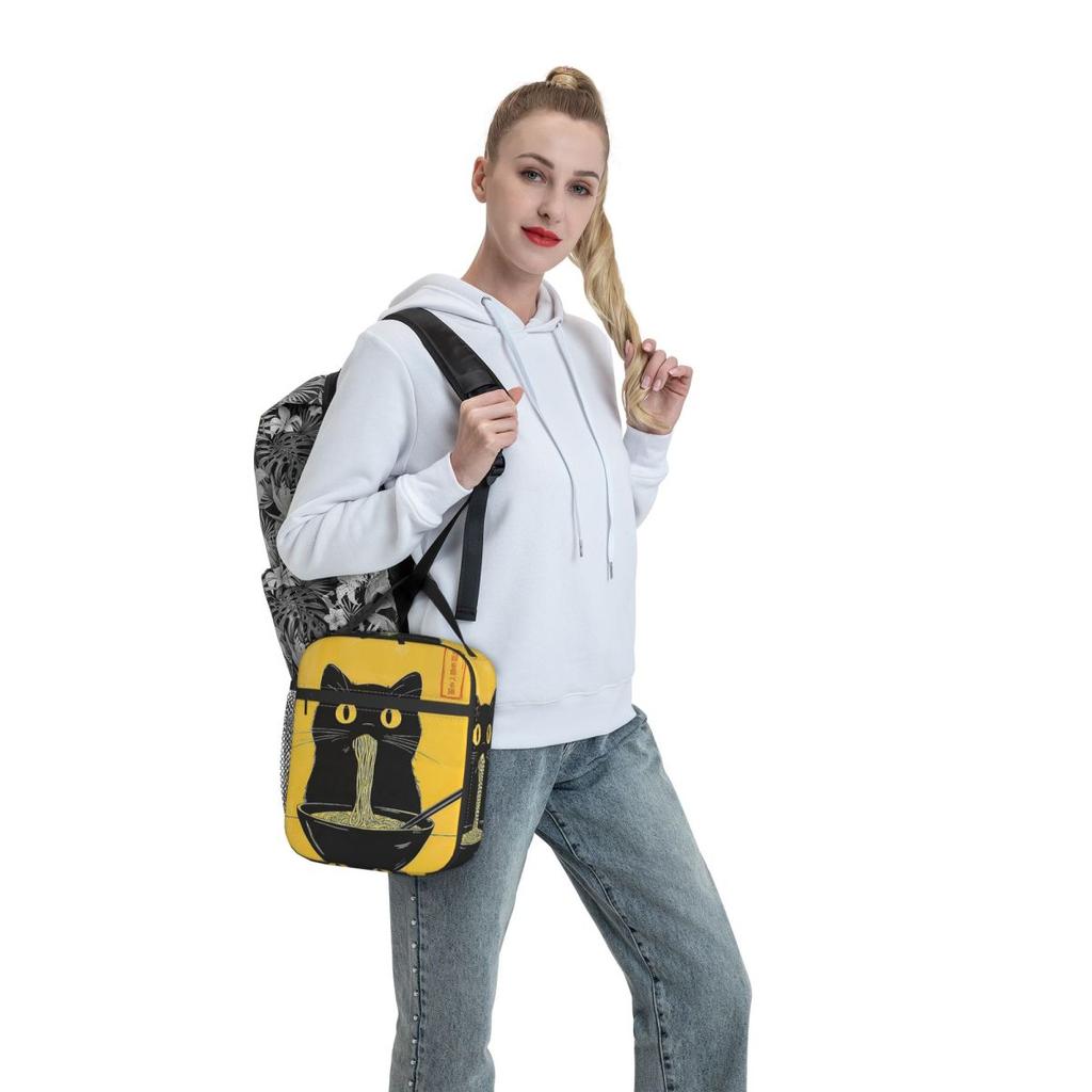 Eine Katze, die Nudeln isst, Isolierte Lunchtasche für Damen, Büro-Kühltasche, Thermische Lebensmittelbox, Tragbare Lunchboxen Behälter