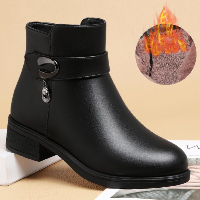 Mother Warm Cotton Shoes Women Winter Velvet Fleece Side Zip Thick Bottom Short Boots Leisure Round Head Flats Boots
