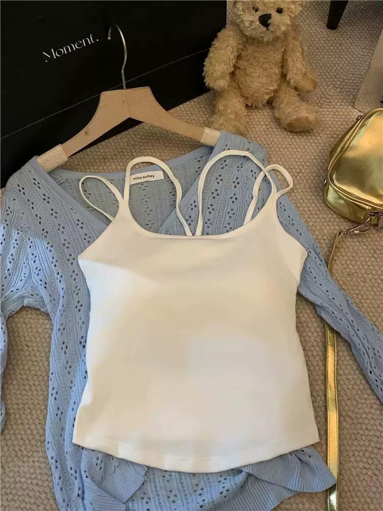 Rückenfreies Trägertop mit Doppelträgern und Brustpolstern - Damen Slim Fit Sommeroberteil