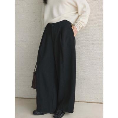 Faldas y pantalones para mujeres – Pantalones y bermudas