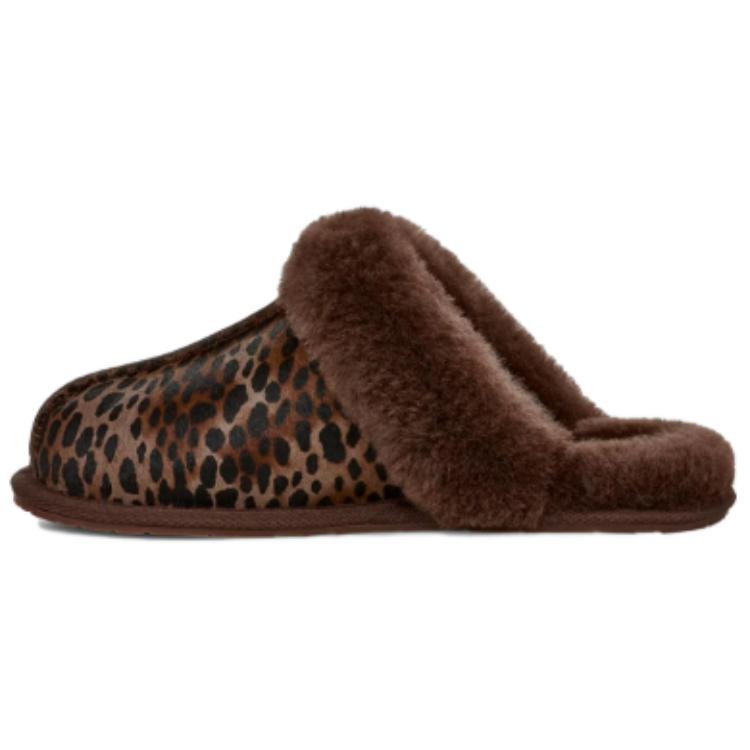 UGG Classic Simple Versatile Fashion Non-Slip Closed-Toe Slippers Unisex Slippers Brown 1158352-BCDR