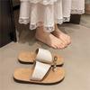 French flat-bottomed set of cool-toed slippers for women's summer wear fashionable soft-soled toes, beautiful vacation beach skirt