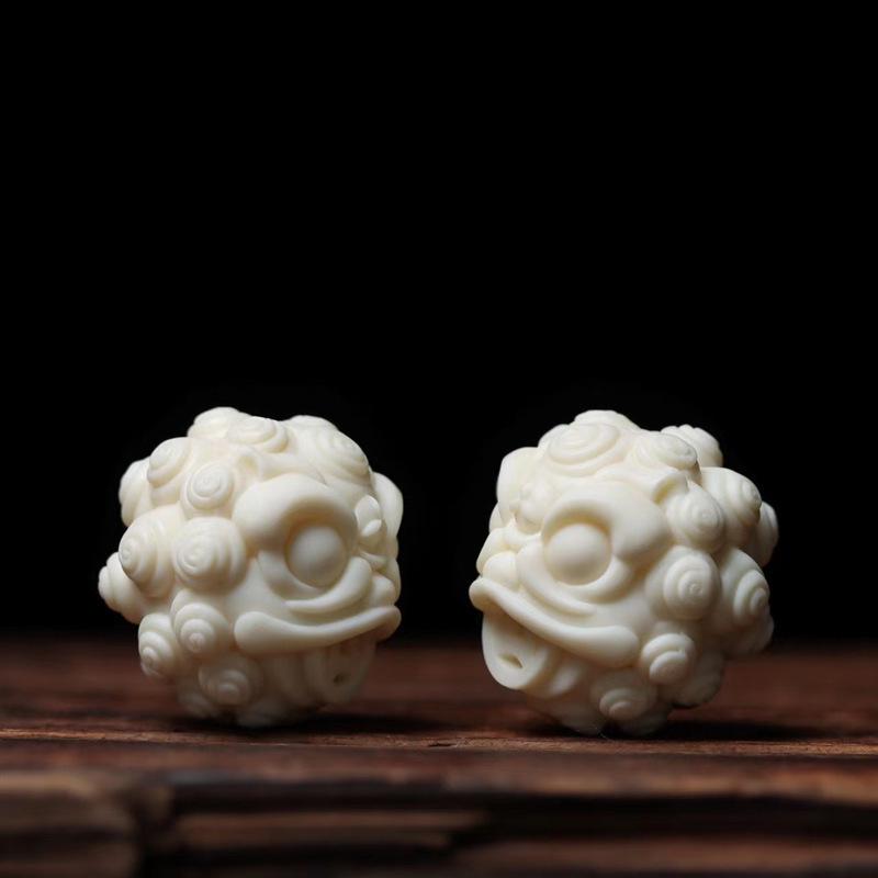 Ivory Nut Handball Ornament Bodhi Guanyin Car and Home Decoration