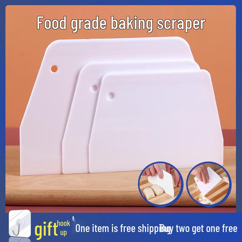 Plastic Cake Scraper and Cutter Set