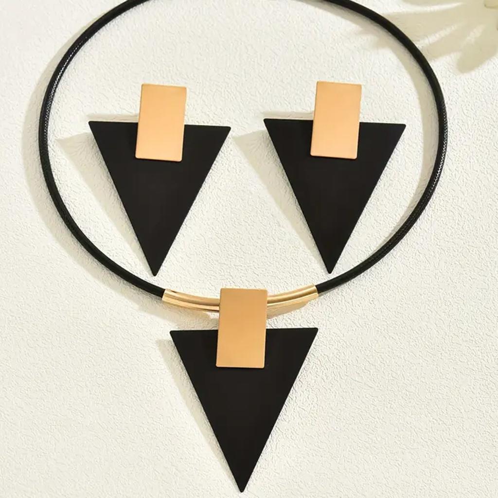 Gold Jewelry Set For Women, Geometry Pendant Black Triangle Acrylic Necklace And Earrings Set Vintage Trendy Bohemian Jewelry Minimalism Style Gift