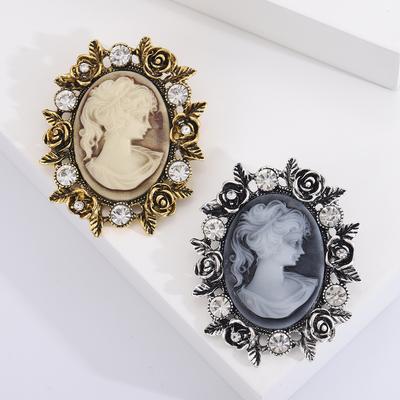 Vente chaude Vintage Court Beauty Head Diamond Flower Broche Femmes Polyvalente Neckpin Cardigan Manteau Pin Décoration