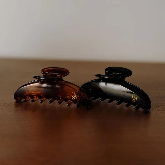 HA018_Basic Has Logo Hair Clip