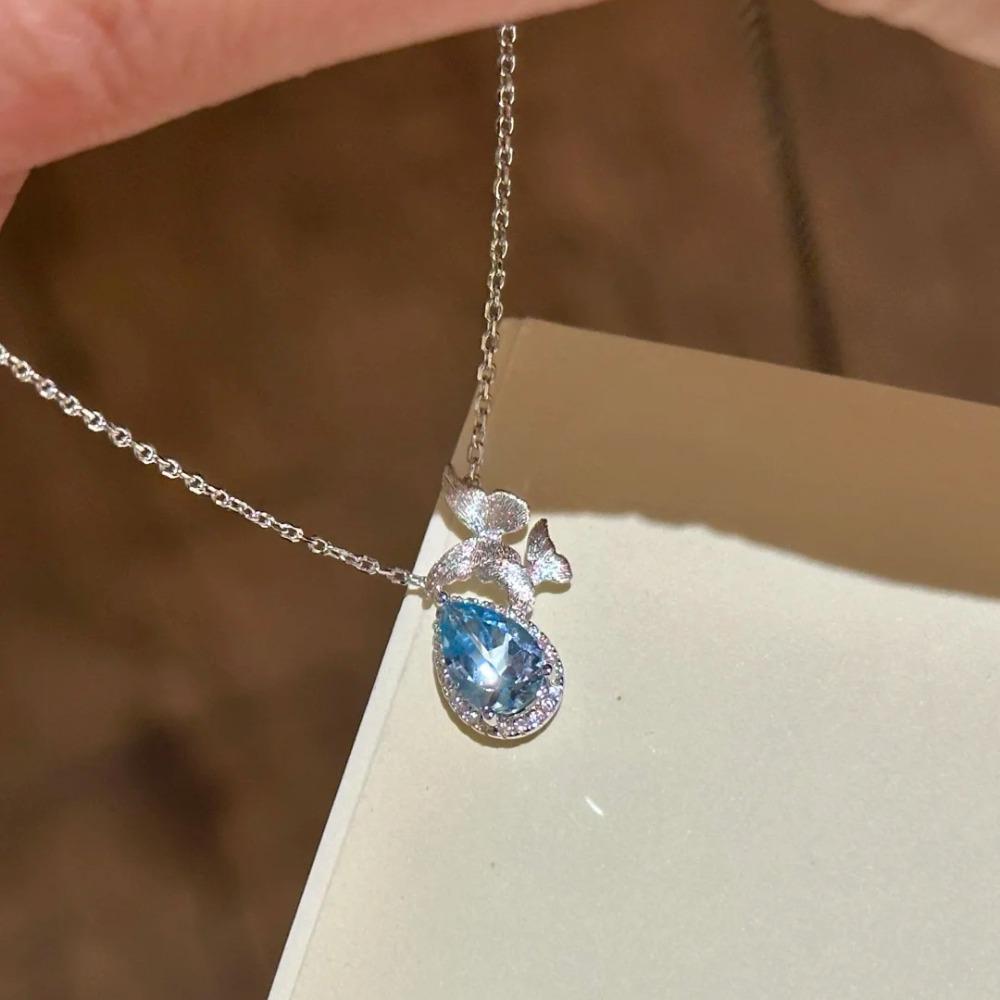 

Exquisite Butterfly Wing Necklace with Blue Topaz Pendant Unique Minimalist Style Women Choker