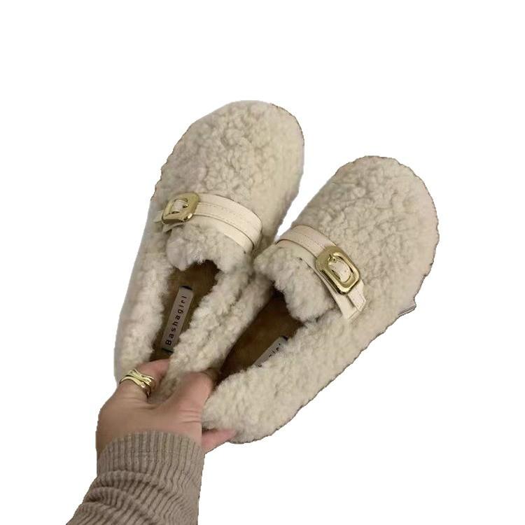 2025 new autumn and winter lamb wool warm piled cotton ladyshoes Korean version gentle pedal wool shoes women's outer wear
