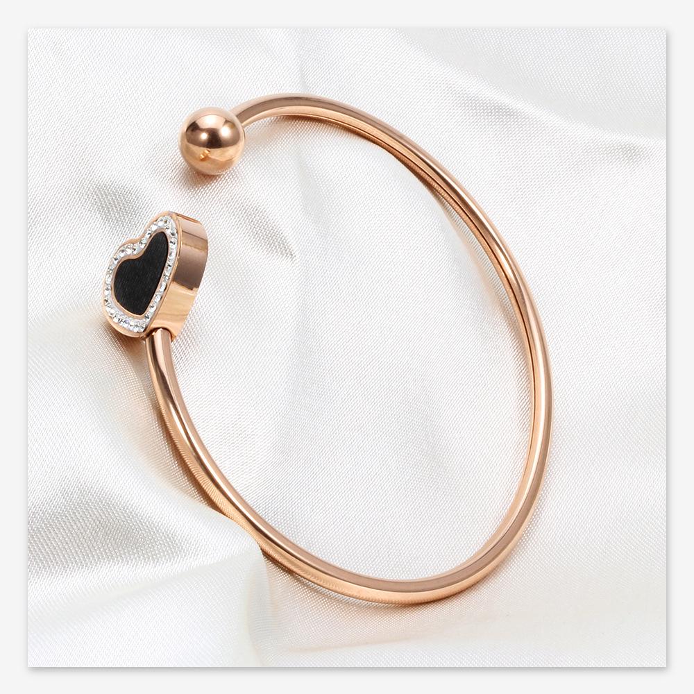 European Stainless Steel Rhinestone Heart Bracelet - Fashionable 16MM Openable Design for Women