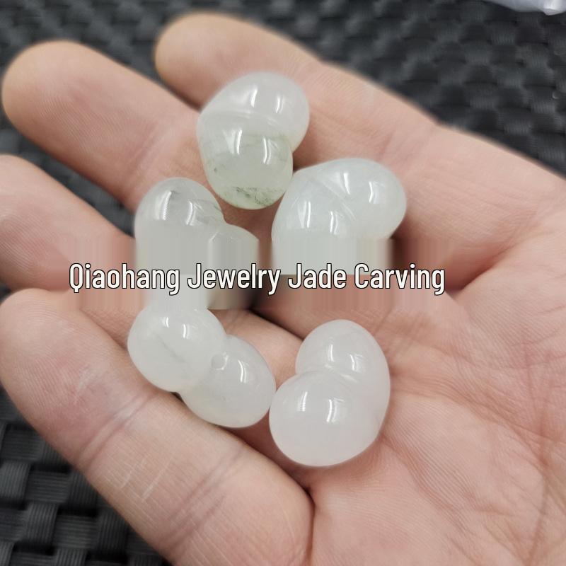Tianshan Green Heart Jade & Quartzite Flower Love Pendant for Mobile & Keychains Color Variation