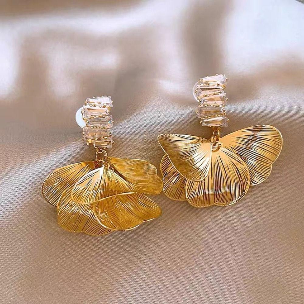 Heart Leaf Tassel Earrings Crystal Exaggerated Earrings Fashion Vintage Metal Earrings Party