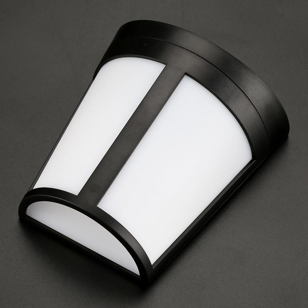 Solar Powered Wall Mount Light Outdoor Garden Landscape Fence Yard Lamp Pure White