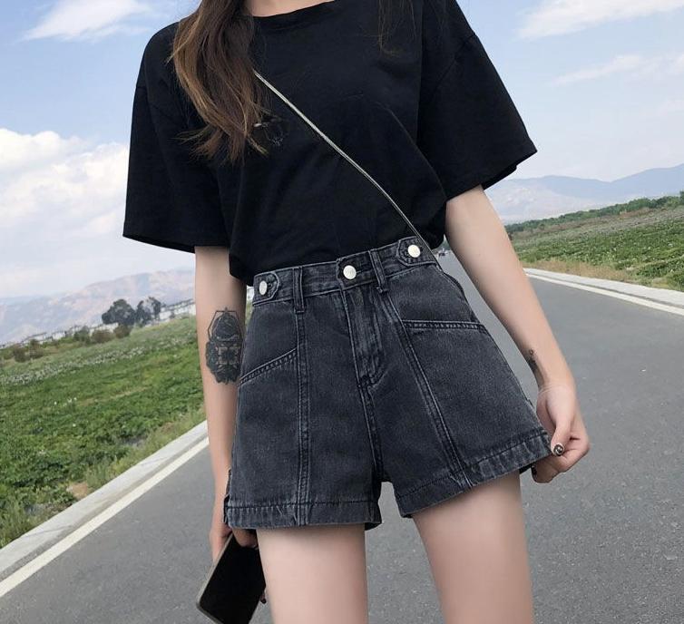 Ladies's Summer Korean Harajuku Edition American Retro Fashion Denim Shorts Design Zipper Y2K Loose Wide Leg Shorts Black Blue