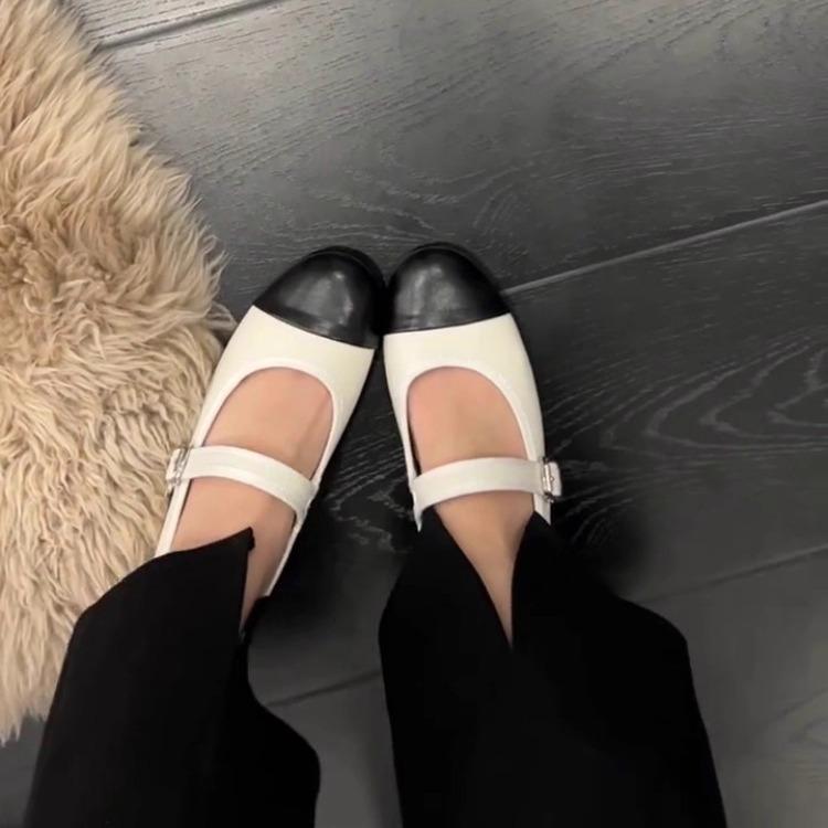 Inner heightening version~ Xiaoxiangfeng one-word buckle Mary Jane shoes 2025 French round head color matching single shoes ballet shoes