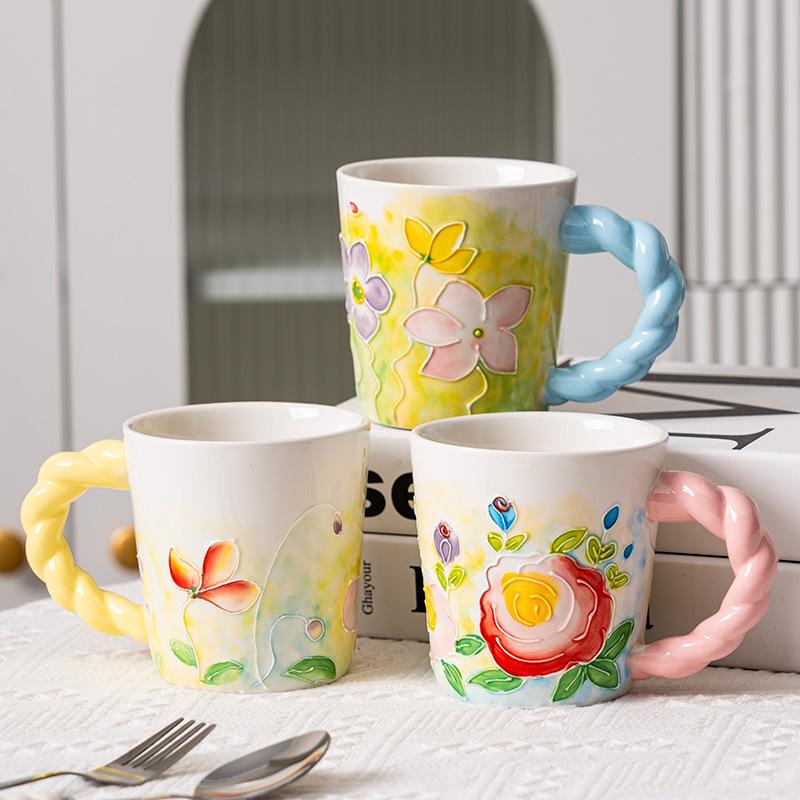 Cana decorativă din ceramică cu design unic cu flori pentru cafea și lapte