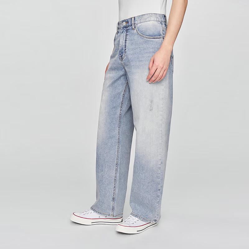 Lee Men's Lightweight Straight-Leg Denim Jeans