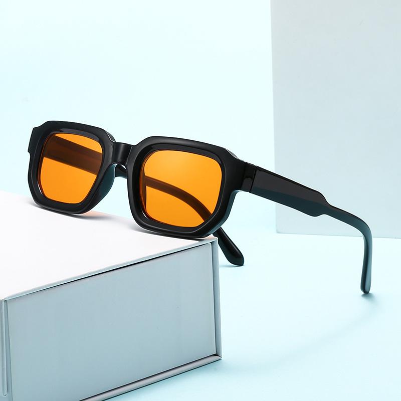 Square Retro European American Women's Sunglasses - High-End Fashion Sun Protection