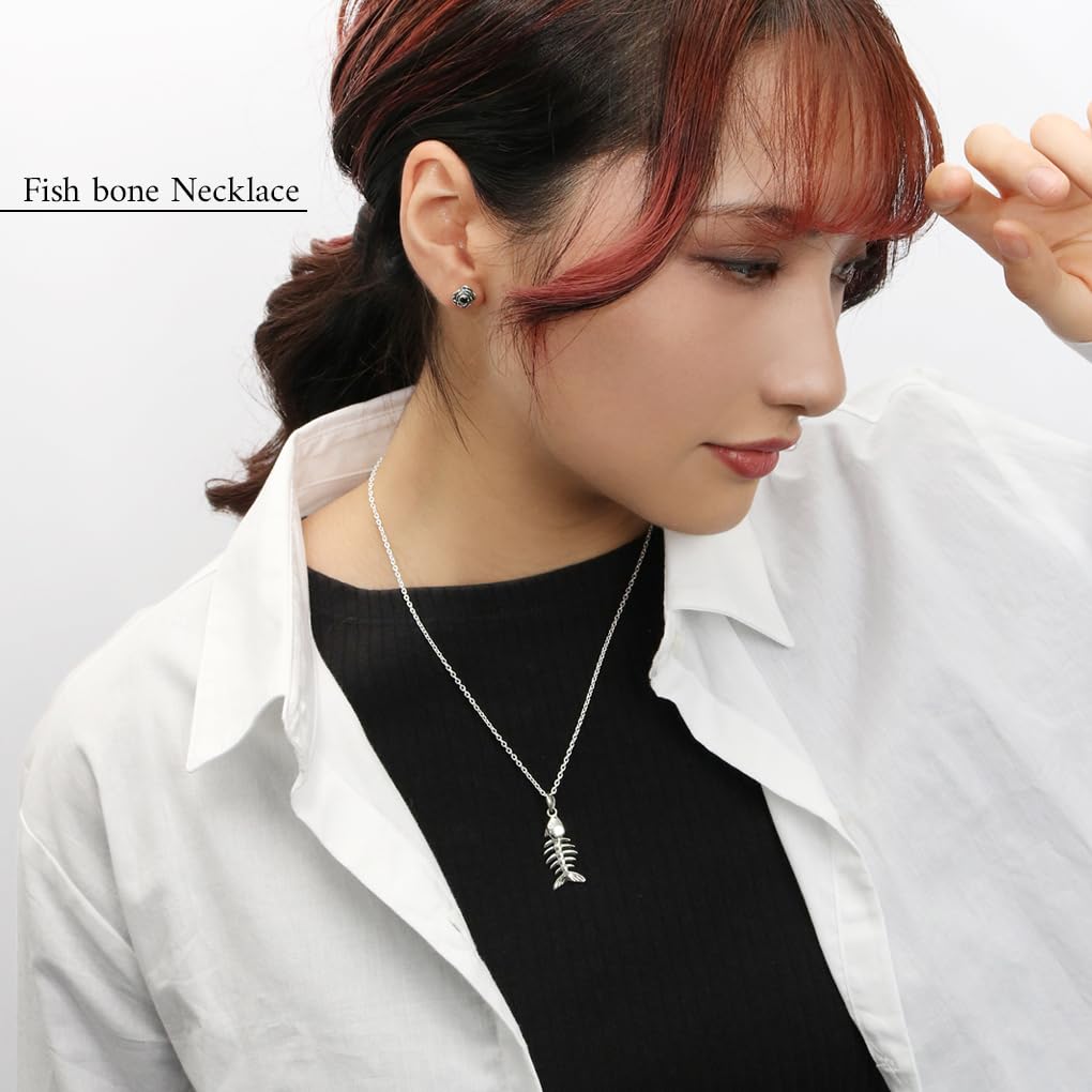 [Shinjuku Gin no Kura] Fishbone Silver 925 Necklace with Chain Charm Fish Bone Silver