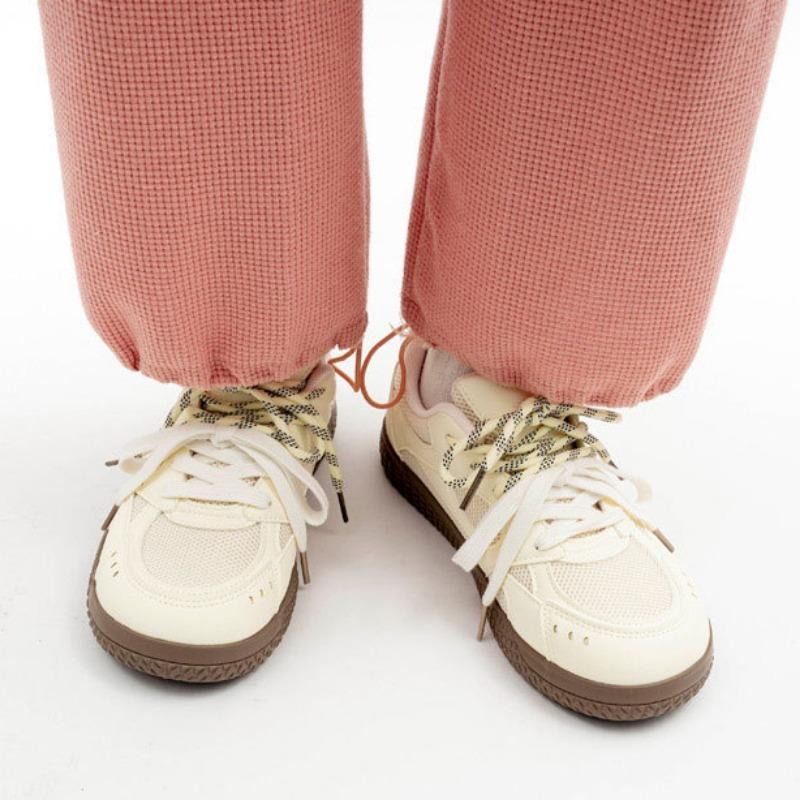 Zvyšující tenisky studentská sportovní obuv univerzální síťovaná dámská obuv lehká německá tréninková obuv