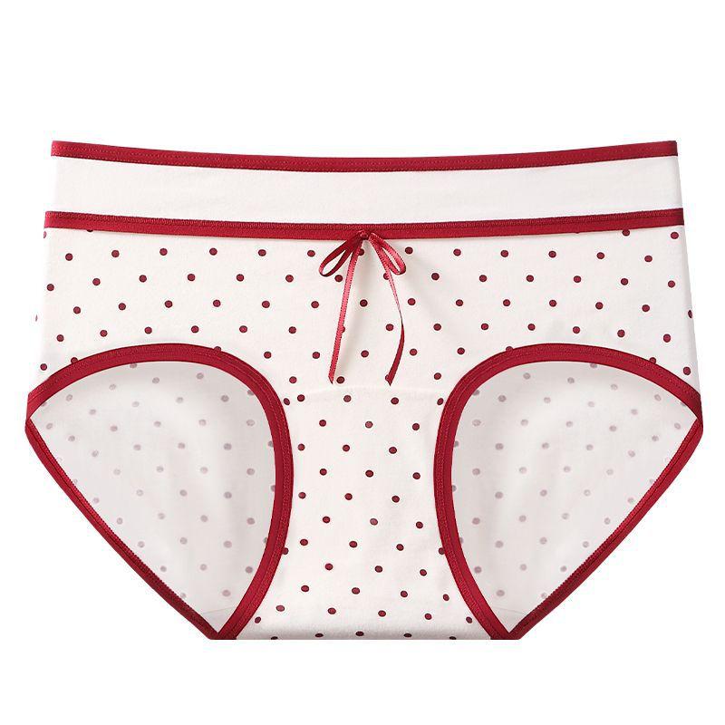 Ladies Spring and Autumn Benming Year Red Cotton Antibacterial Stall Middle Waist Triangle Briefs