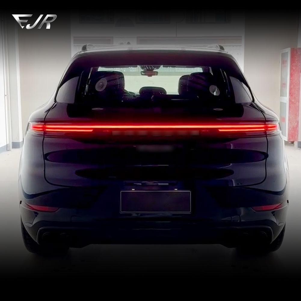 For Porsche Cayenne Through Taillight Low to High Configuration Upgrade 2024 Rear Tail Light Dynamic Flowing Auto Lamp Accessory