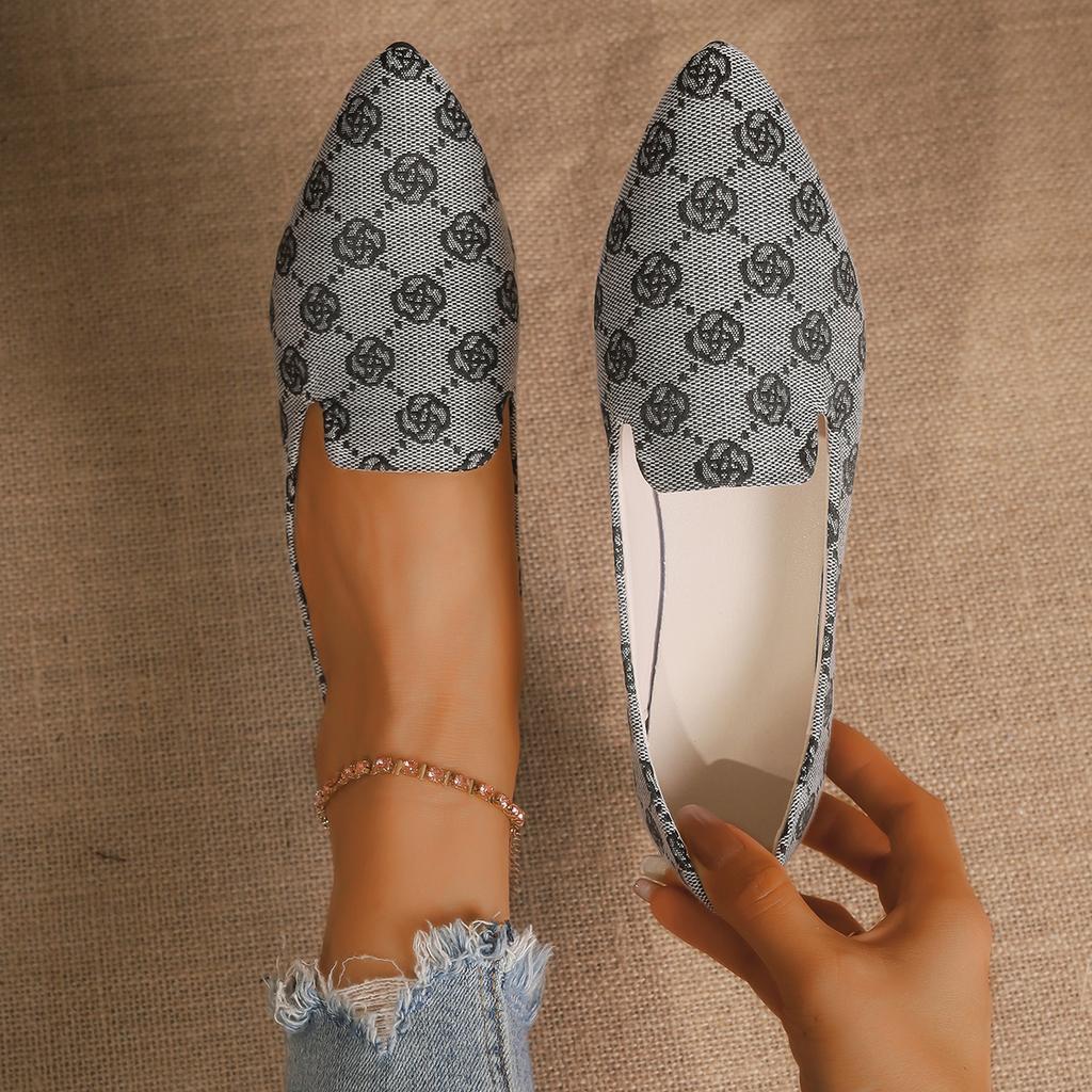 Fashion Women Solid Color Pointed Toe Loafers Shallow Woman Flats Shoes Ballet Flats Shoes Casual Slip on Lightweight Boat Shoes Women