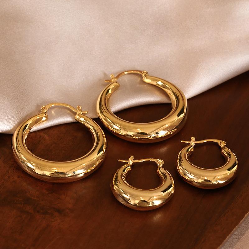 Real gold electroplated European and American U-shaped ear buckles women's exaggerated temperament earrings light luxury personalized new earrings