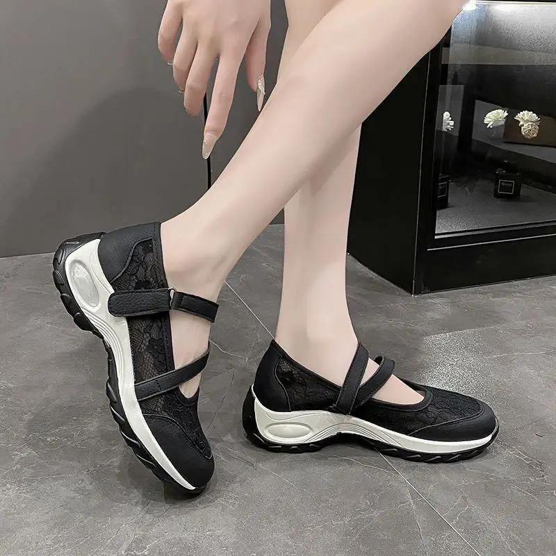 

Fashion Y2k Fashion Soft Mesh Breathable Shoes for Women High Quality Casual Designer Luxury Comfortable and Elegant 2025 Woman Footwear 42