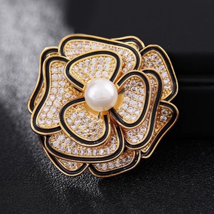 Matte Gold Pearl Wheat Ear Corsage Brooch for Women - High-End Versatile Pin with Anti-Exposure Design