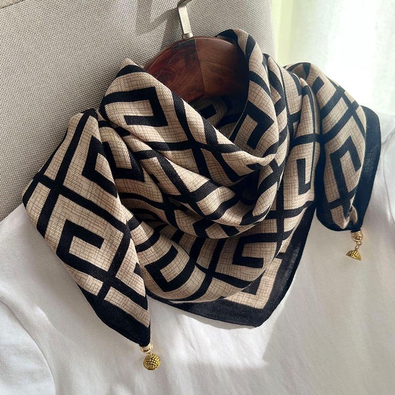 Spring & Autumn Silk Scarf: High-End Korean Style, Magnetic Buckle, Neck Protection, Versatile Temperament, Women's Square Scarf