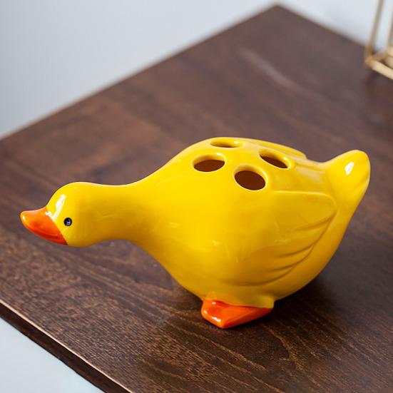 Duck Toothbrush Holder Ceramic Cute Toothbrush Organizer Decorative Cartoon Duck Toothbrush