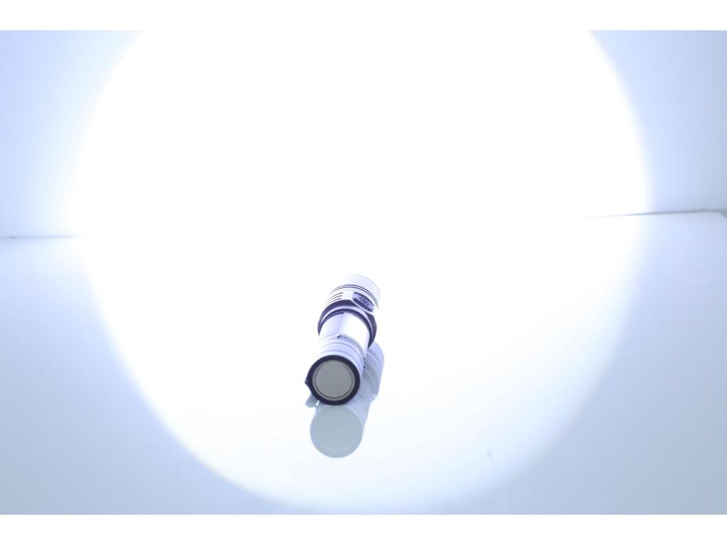 7-Function USB Rechargeable Magnetic Flashlight with Fluorescent Detection: Includes Red, White, Purple, and COB Strong Light with Focus.