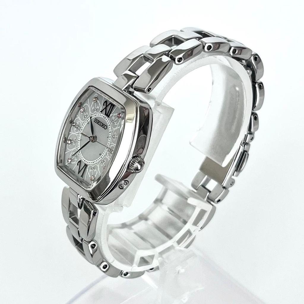 Used [In operation] Polished Seiko SEIKO ladies watch radio solar good condition silver white dial s2408
