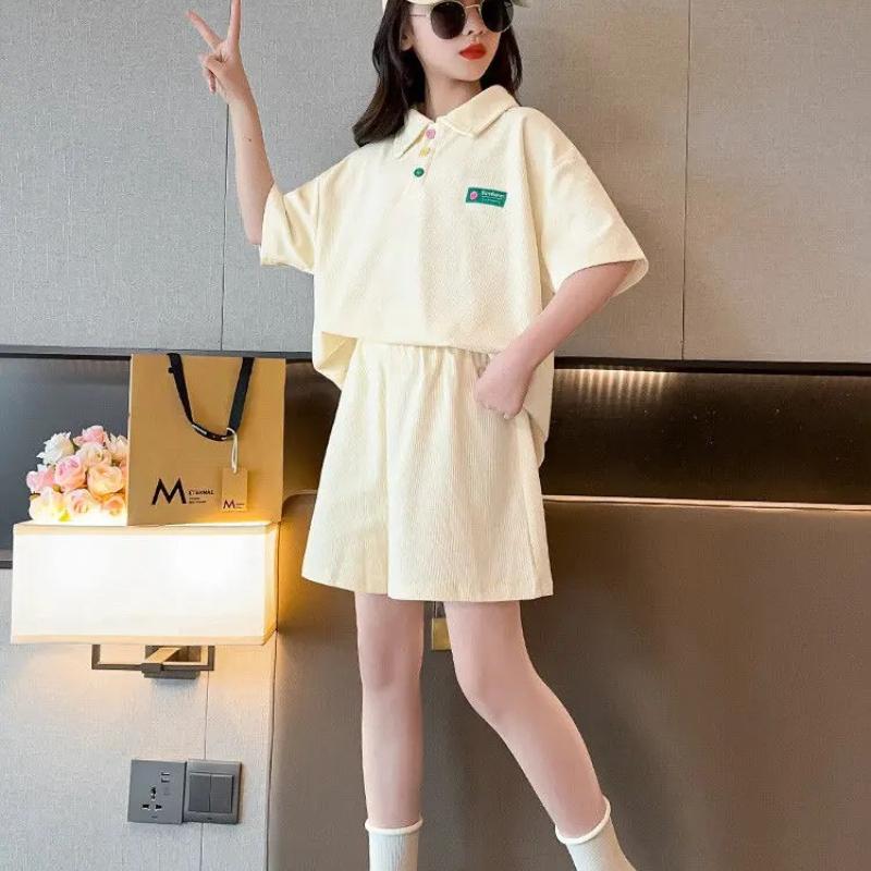 Girls' Summer College Style Set Korean Edition Teenage Girls' Sports and Leisure Short Sleeved T-shirt Shorts Two Piece Set