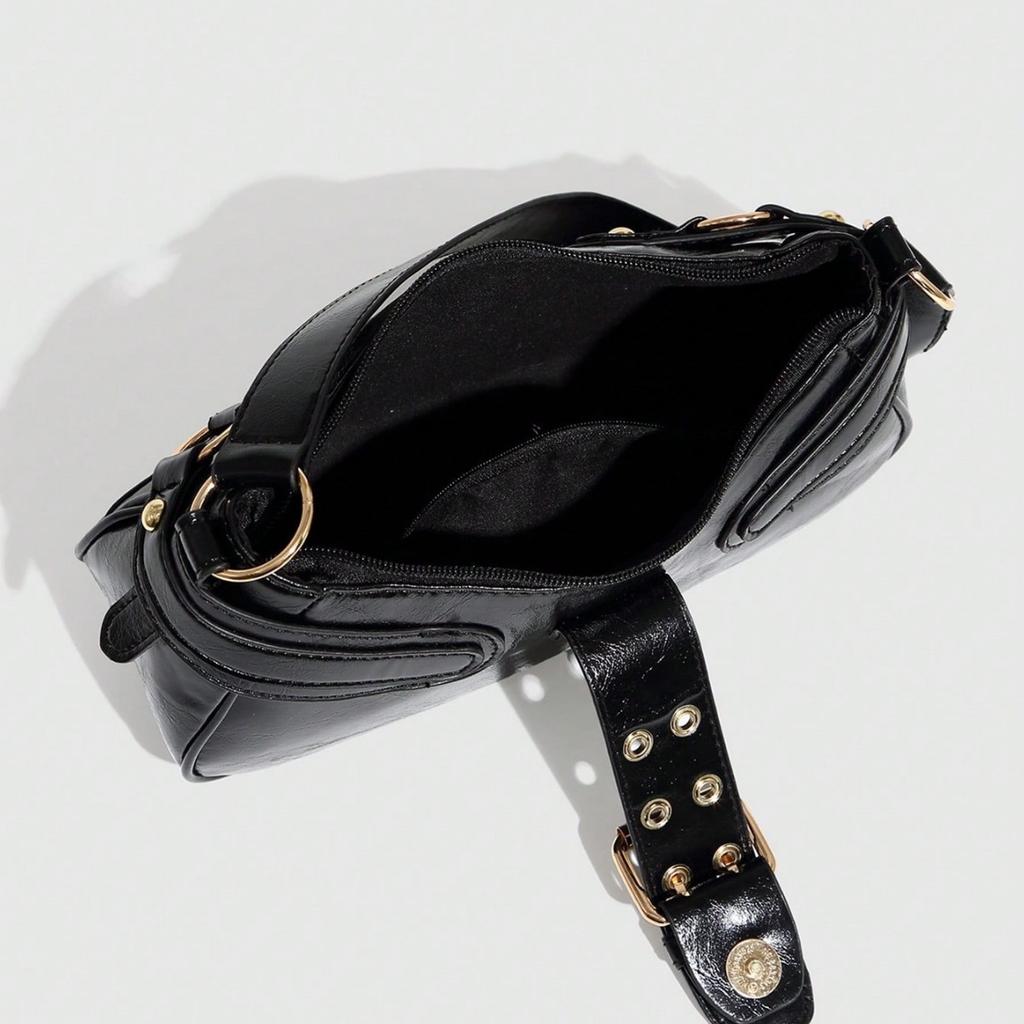 Retro High-End Bag Women'S Fashion Rivet Underarm Bag Niche Design Versatile Commuter Shoulder Bag