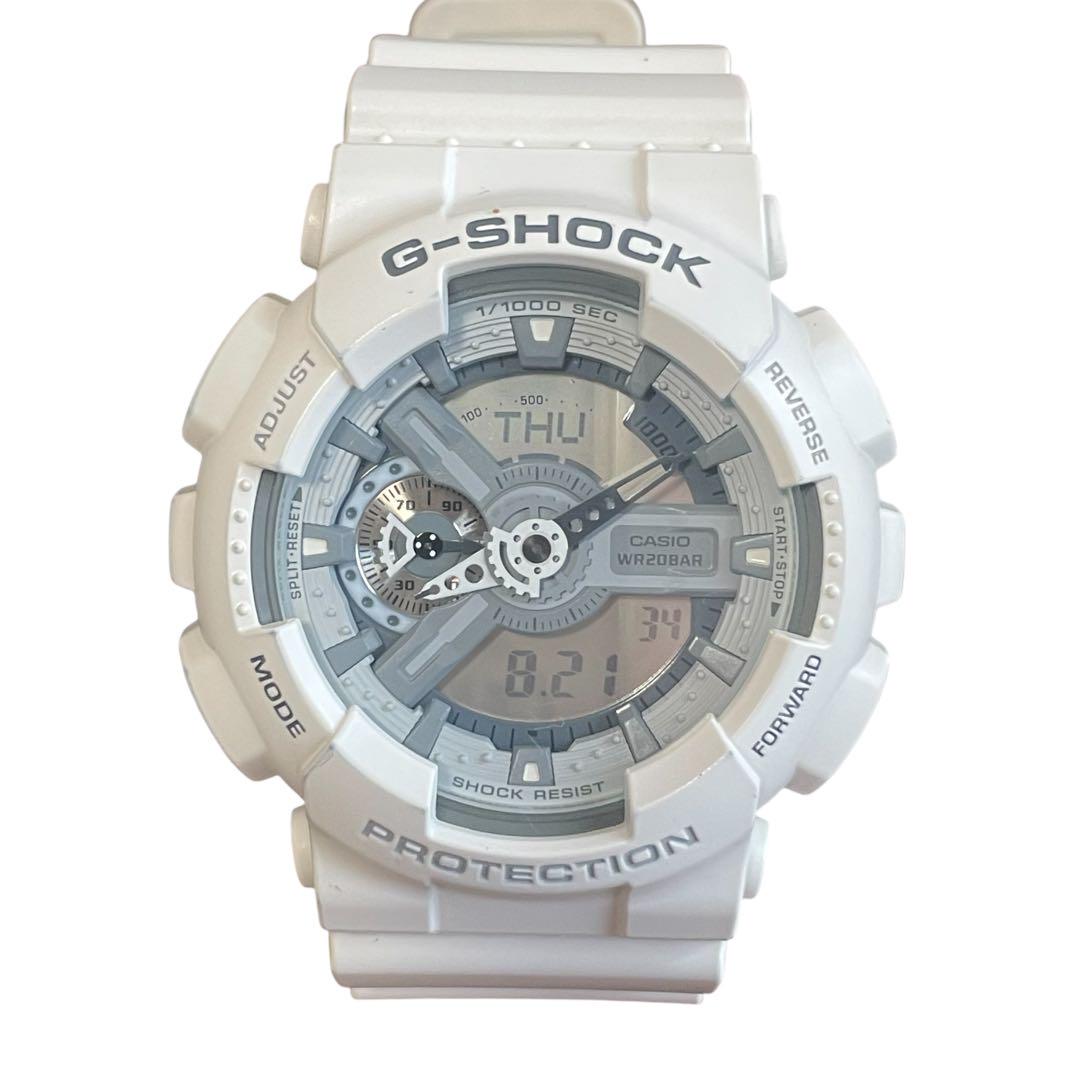 

[Б/У] G-SHOCK Белые цифровые часы GA110C G-SHOCK