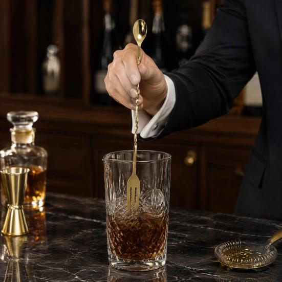 Home Bar Cocktail Shaker Accessory Spoon, Stainless Steel Mixing Stirrer, Long Handle Drink Spoon Kitchen Fruit Tea Stirrer with Spiral Twisted Design