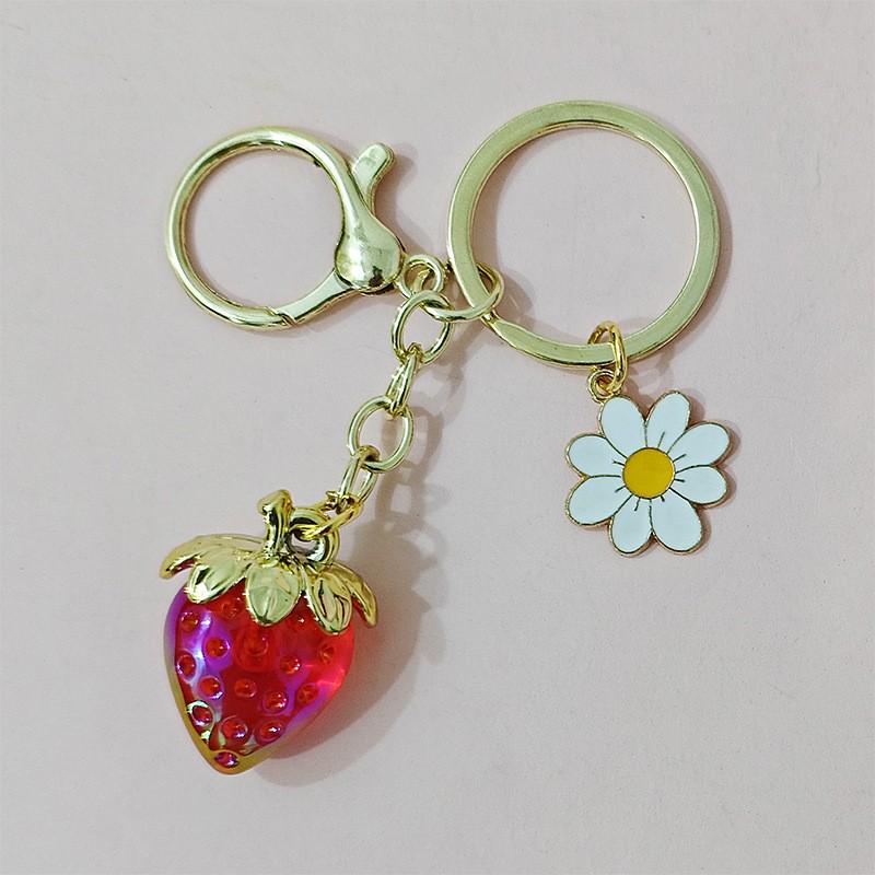 Creative Strawberry Peach Heart Sunflower Bee Keychain - Year of the Horse New Year Cute Bag Charm
