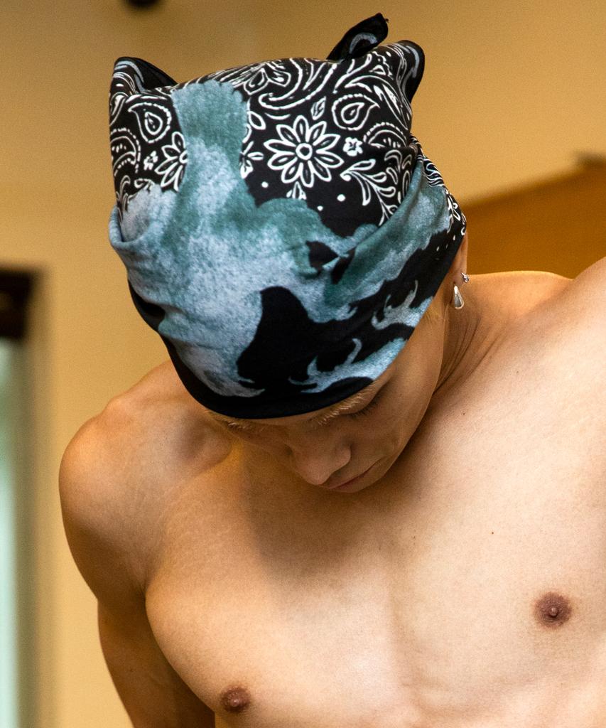 GLACK Gactar003 Feathers Vintage Bandana (Black)
