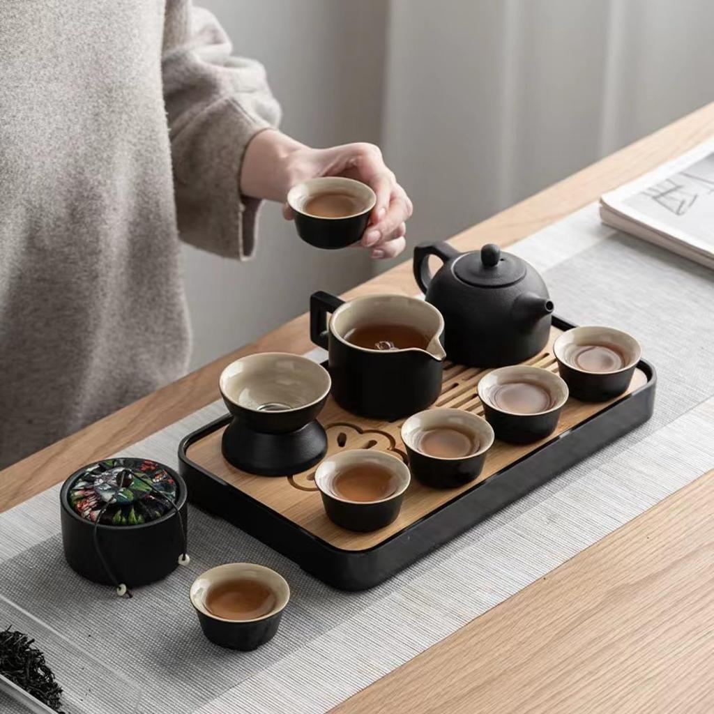 [Amazon Exclusive Brand] 11-Piece Portable Tea Set with Ceramic Teacups and Japanese Teapot, Lightweight and Portable, Perfect for Travel, Outings,