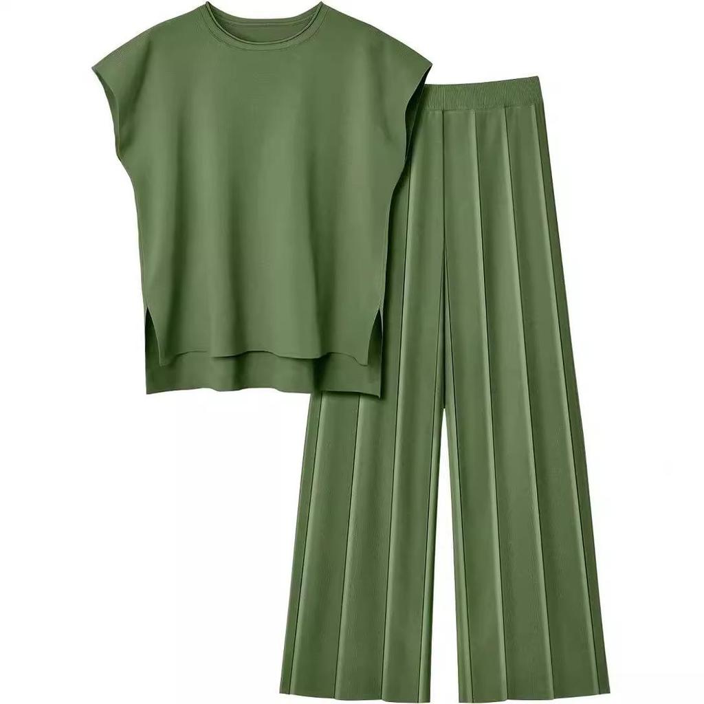 2024 Women's Knitted Casual Suit: Sleeveless Vest Sweater & Wide-Leg Pants Two-Piece