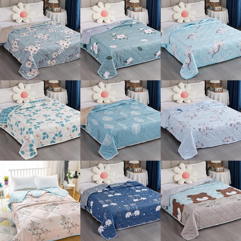 Rabbit Flower Green Leaf Print Pattern Duvet With Polyester Fill For Bedroom