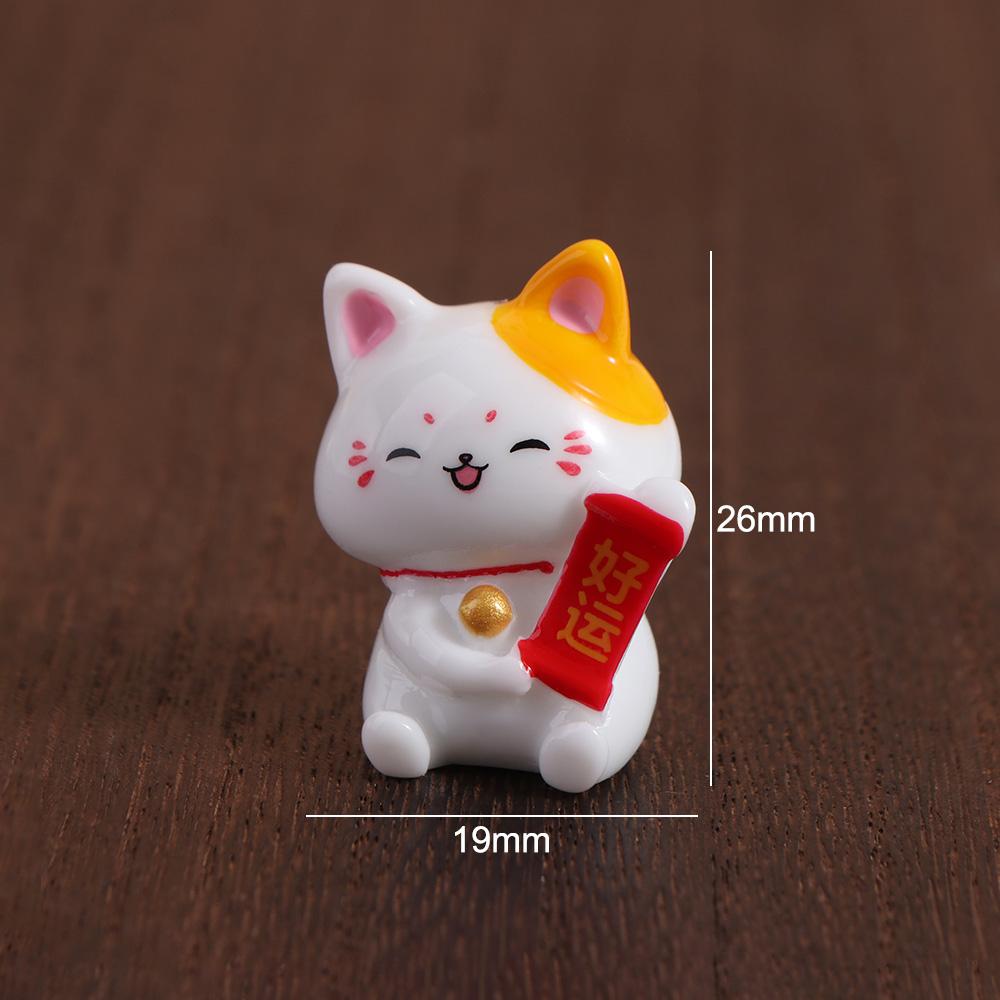 Cute Lucky Cat Car Ornaments Realistic Cat Micro Landscape Ornament Fortune Cat Figurines  Desktop