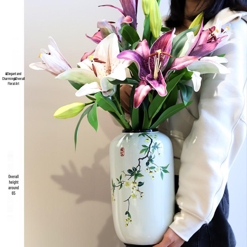Round Chinese Ceramic Vase: Floral Art for Living Room & Hallway Decor, Ideal for Hydroponics & Silk Flowers