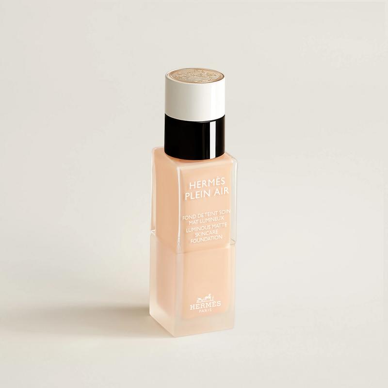 Hermes HERMESPlein Air Yingze Soft Light Liquid Foundation Lightweight Natural Matte 33942672 2026-#11W