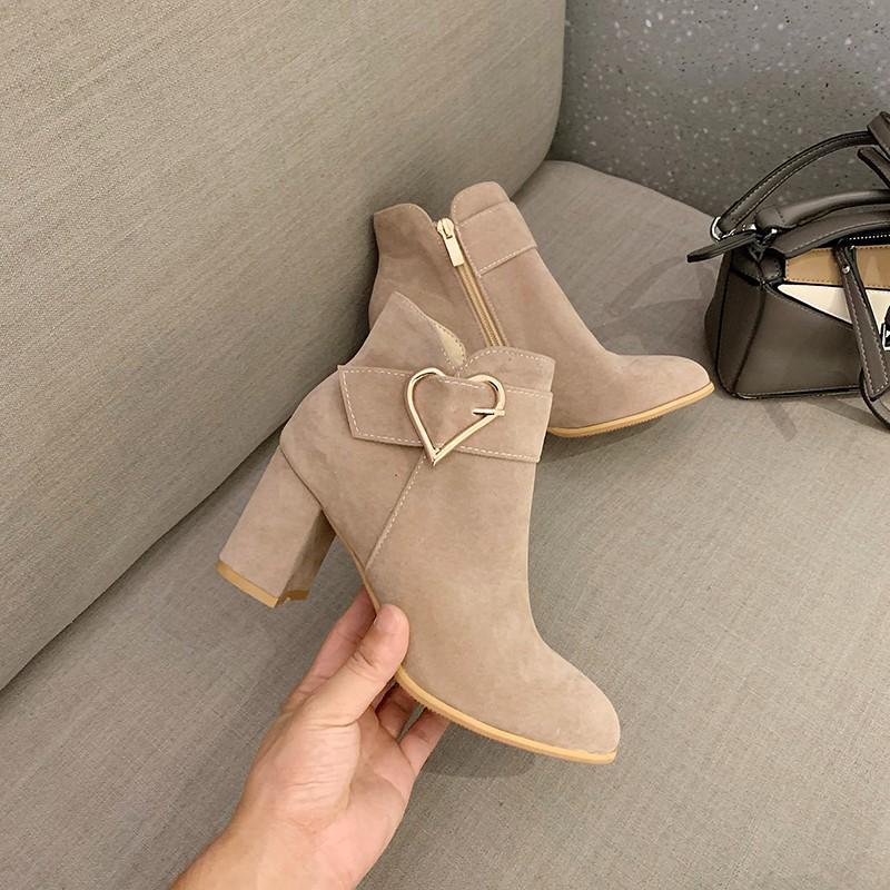 Short boots women's matte single boots thick heel large size autumn and winter new simple love high heel fashion boots women's side zipper bare boots